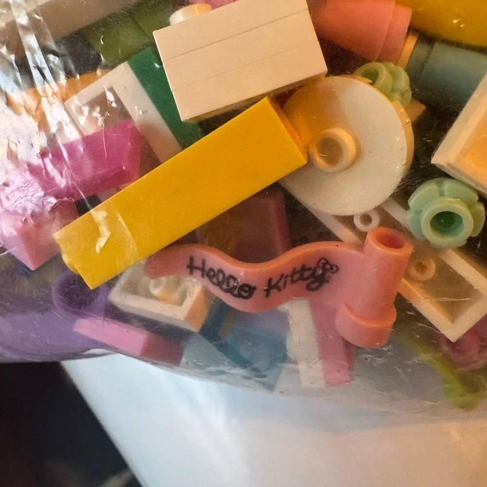 Hello Kitty Mixed Lot Of Legos 1.8 Pound